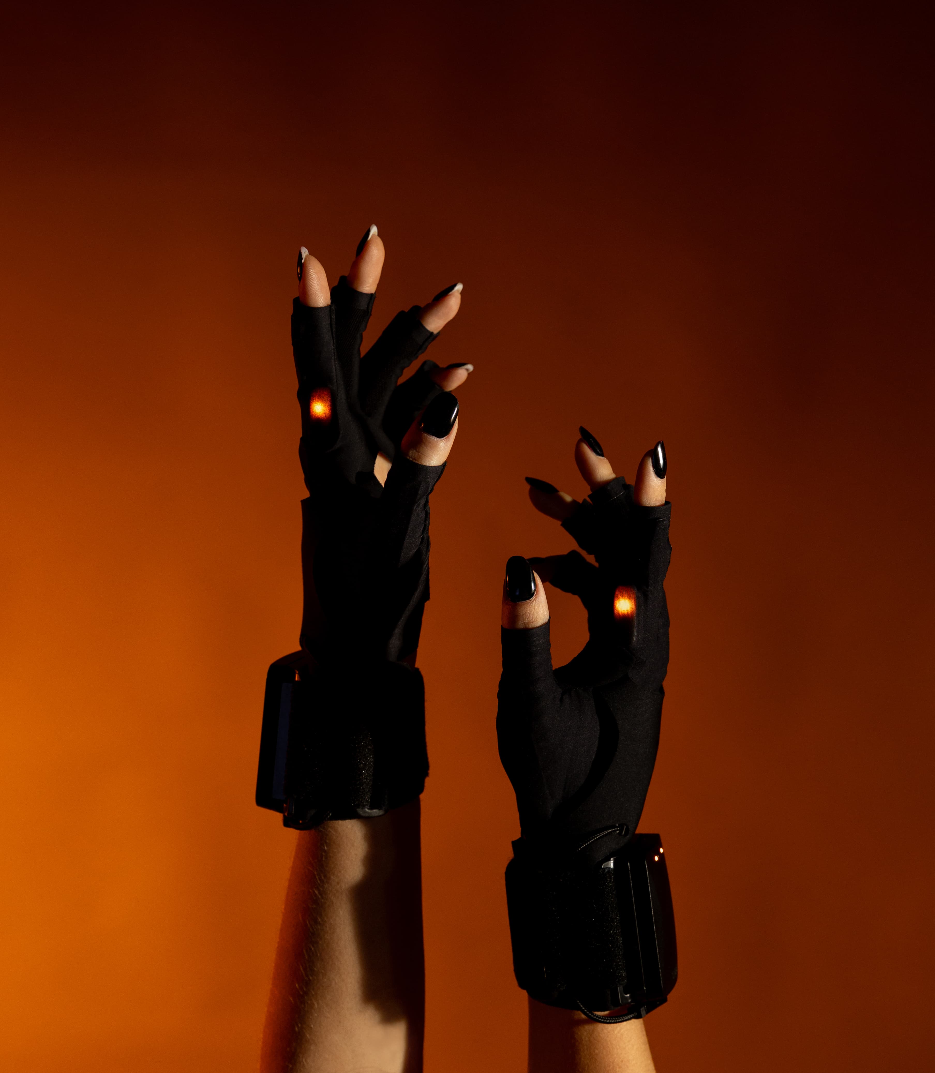 Mimu Gloves
